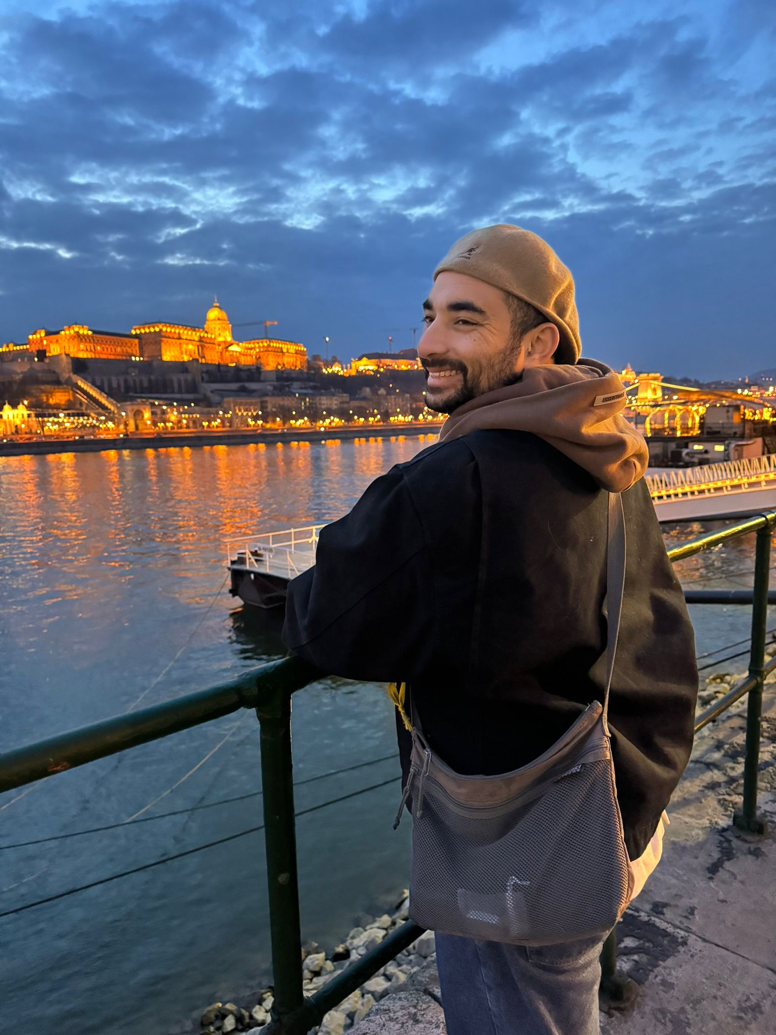 יונתן הלל - מורה למוזיקה